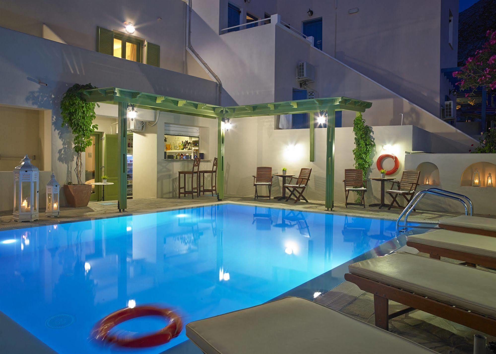 Aparthotel Marios Kamári