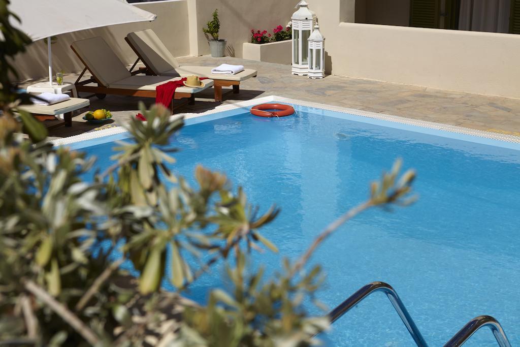 Aparthotel Marios Kamári